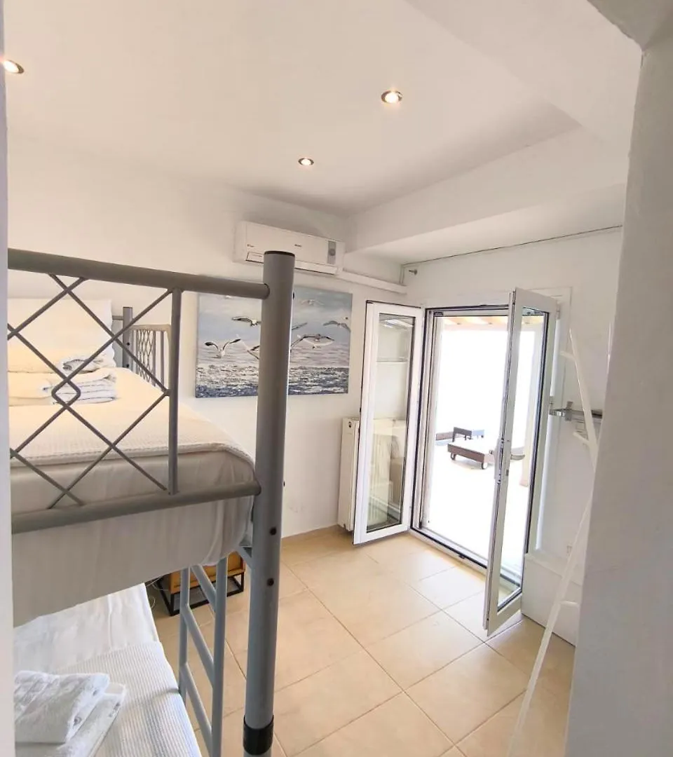 Infinity Beach House By Klv Argostoli  Holiday home Argostoli (Kefalonia)