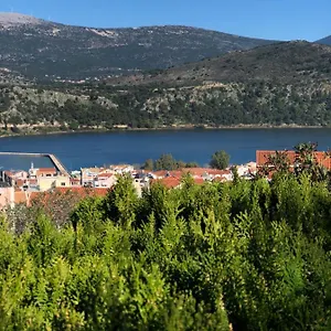 דירה Liostasi Retreat, ארגוסטולי