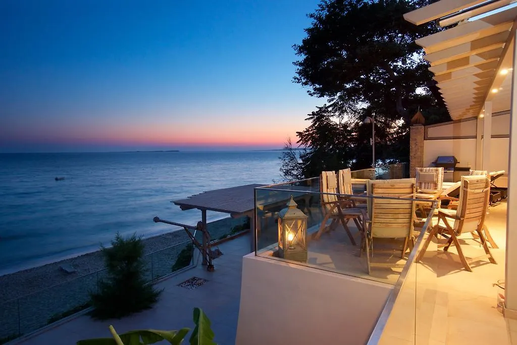 Infinity Beach House By Klv Argostoli  Holiday home